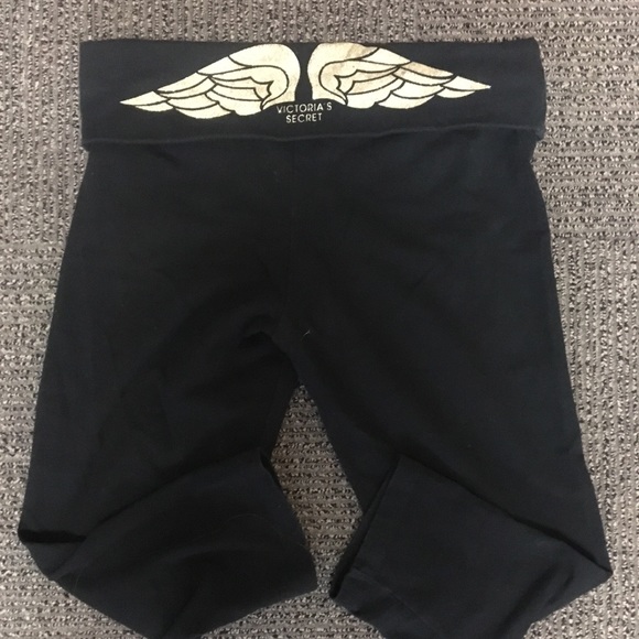 Victoria's Secret Pants - Victoria’s Secret Angel Wing Capri Leggings